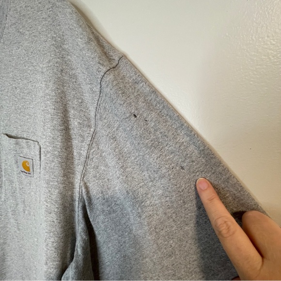 Carhartt Men's Gray Long Sleeve Shirt with Pocket - Picture 4 of 6